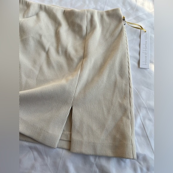 House of Harlow 1960 Cream Corduroy Mini Skirt Medium - Picture 5 of 9